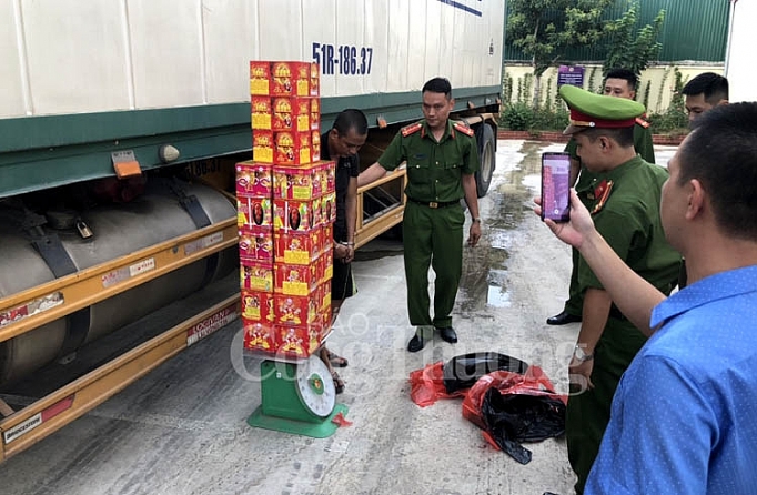 Lạng Sơn tăng cường chống buôn lậu, hàng giả dịp cuối năm lang son tang cuong chong buon lau hang gia dip cuoi nam