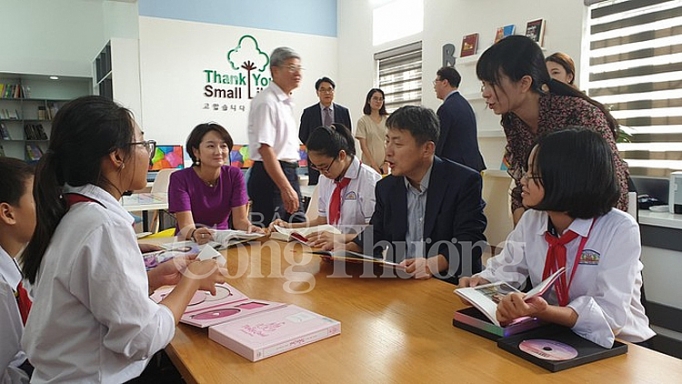 Khánh thành 3 thư viện nhỏ do Hàn Quốc tài trợ tại Nam Định khanh thanh 3 thu vien nho do han quoc tai tro tai nam dinh