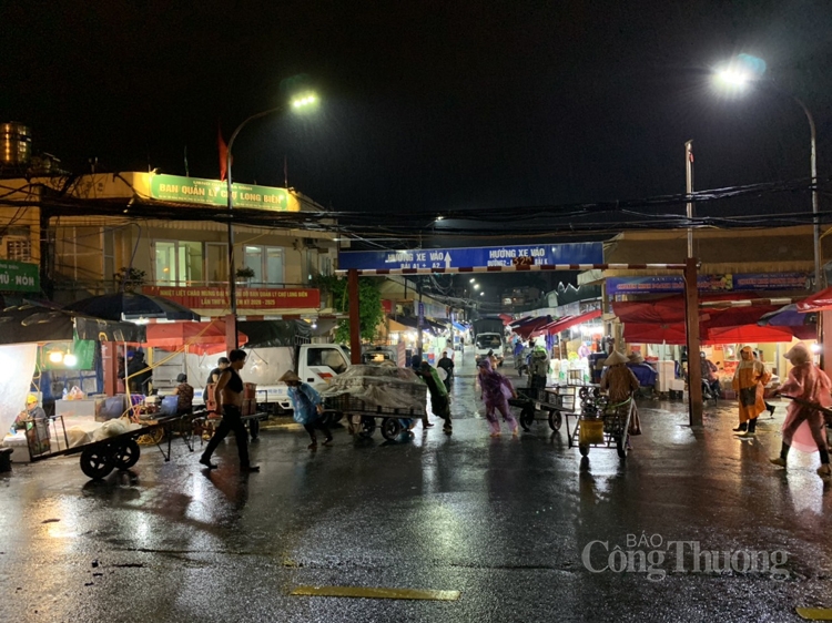 Trầm lắng chợ đầu mối Hà Nội trong mùa dịch Covid-19 tram lang cho dau moi ha noi trong mua dich covid 19