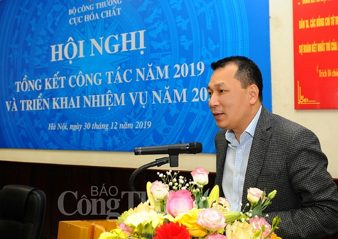 Tạo dấu ấn trong quản lý Trang Chủ OKVIP COM Top #1 về hoạt động hóa chất tao dau an trong quan ly nha nuoc ve hoat dong hoa chat