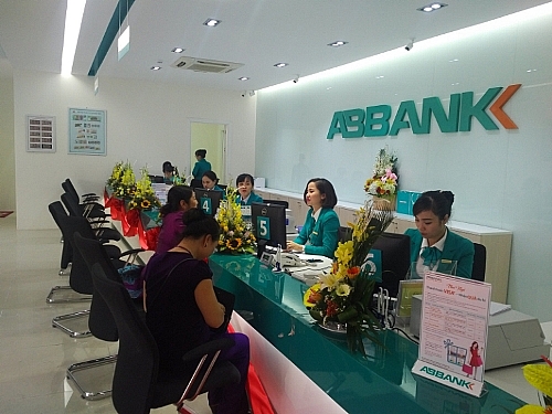 Hết quý II, ABBANK đạt lợi nhuận trước thuế gần 600 tỷ đồng den het quy ii abbank dat loi nhuan truoc thue gan 600 ty dong