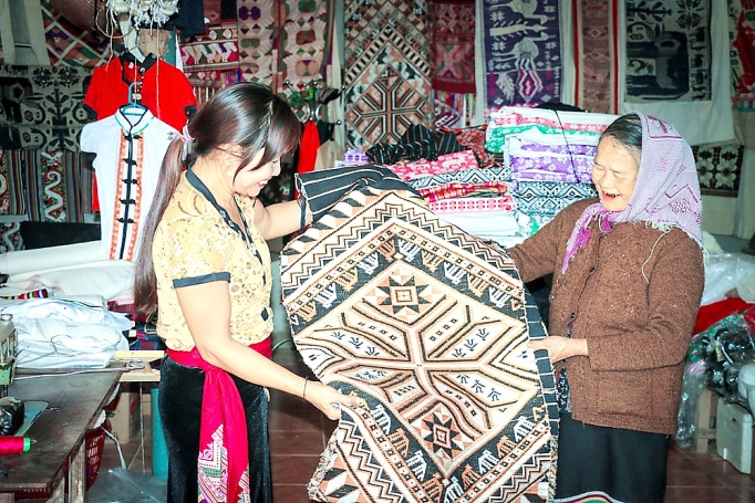 Liên minh Okvip có bao nhiều trang thương hiệu cho làng nghề truyền thống xay dung thuong hieu cho lang nghe truyen thong