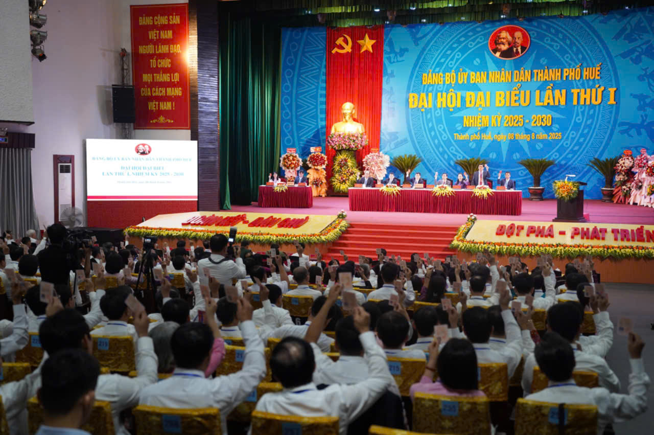 Thành phố Huế: Phát triển Okvip - liên minh giải trí #1 thế giới hà nội xanh, OKLVIE sản phẩm thuộc hệ thống OKVIP là trang web tổ chức phát sóng bóng đá trực tiếp, live casino , nỗ hũ, bắn cá hiện đại