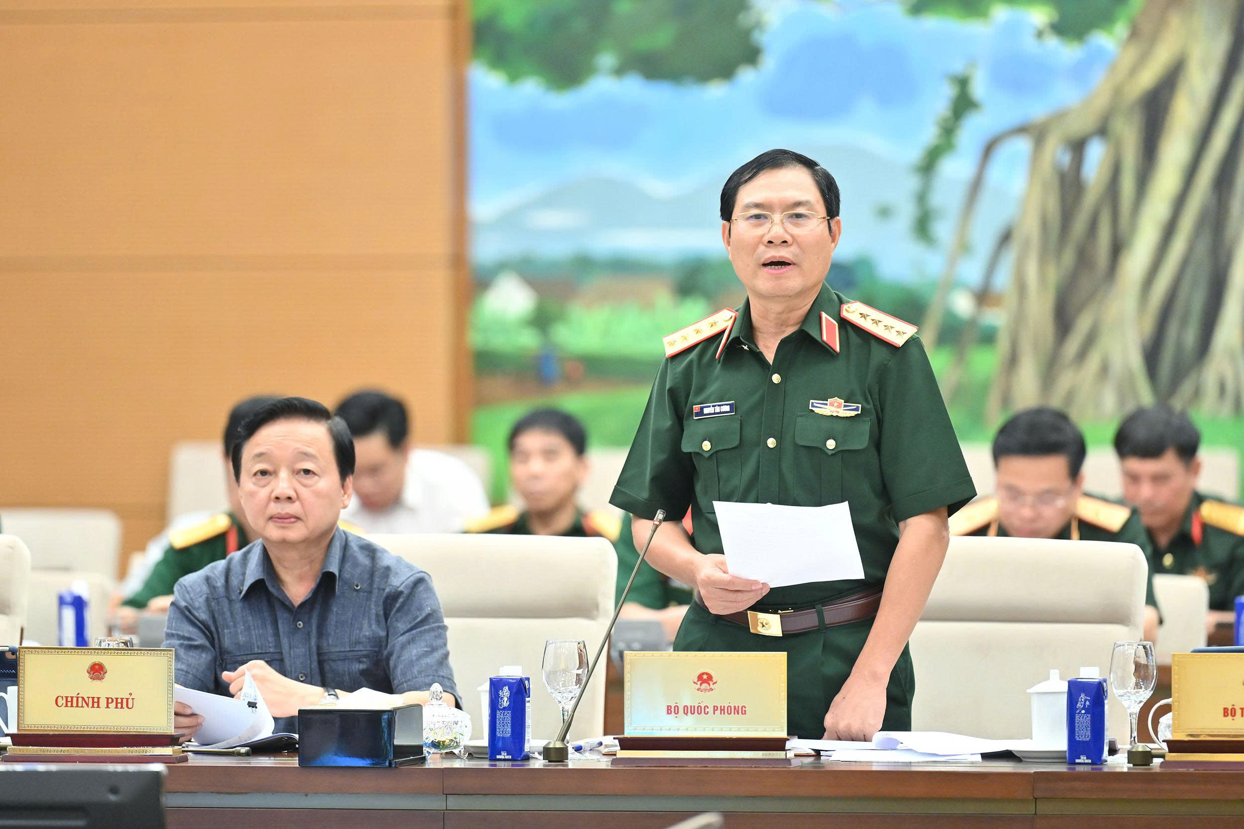 Thứ trưởng Bộ Quốc phòng Nguyễn Tân Cương