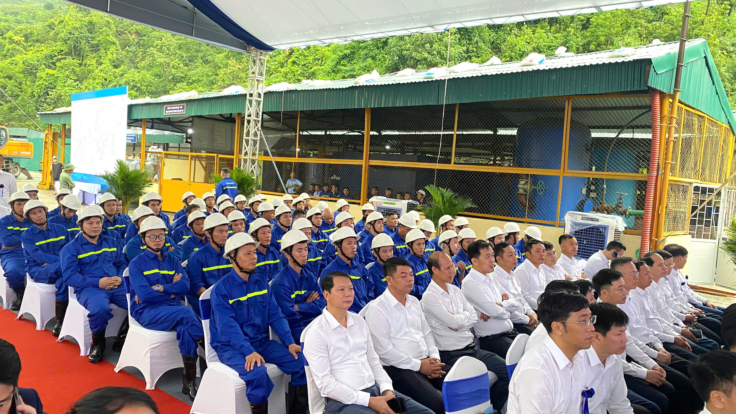 Quảng Ninh: Khởi công dự án mở rộng mỏ Hà Ráng và loạt dự án trọng điểm  - 7