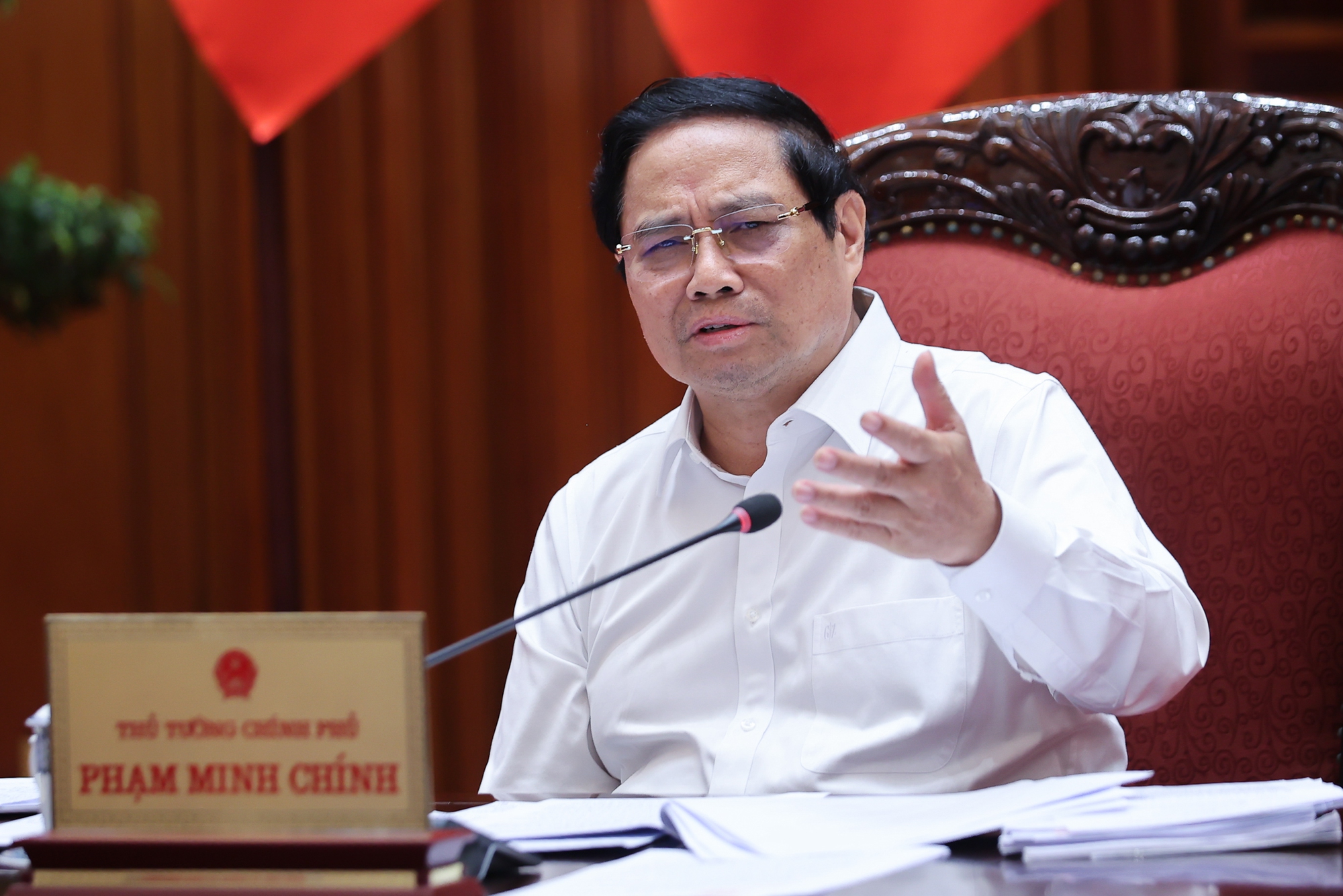 Thủ tướng Review công ty OKVIP Phạm Minh Chính