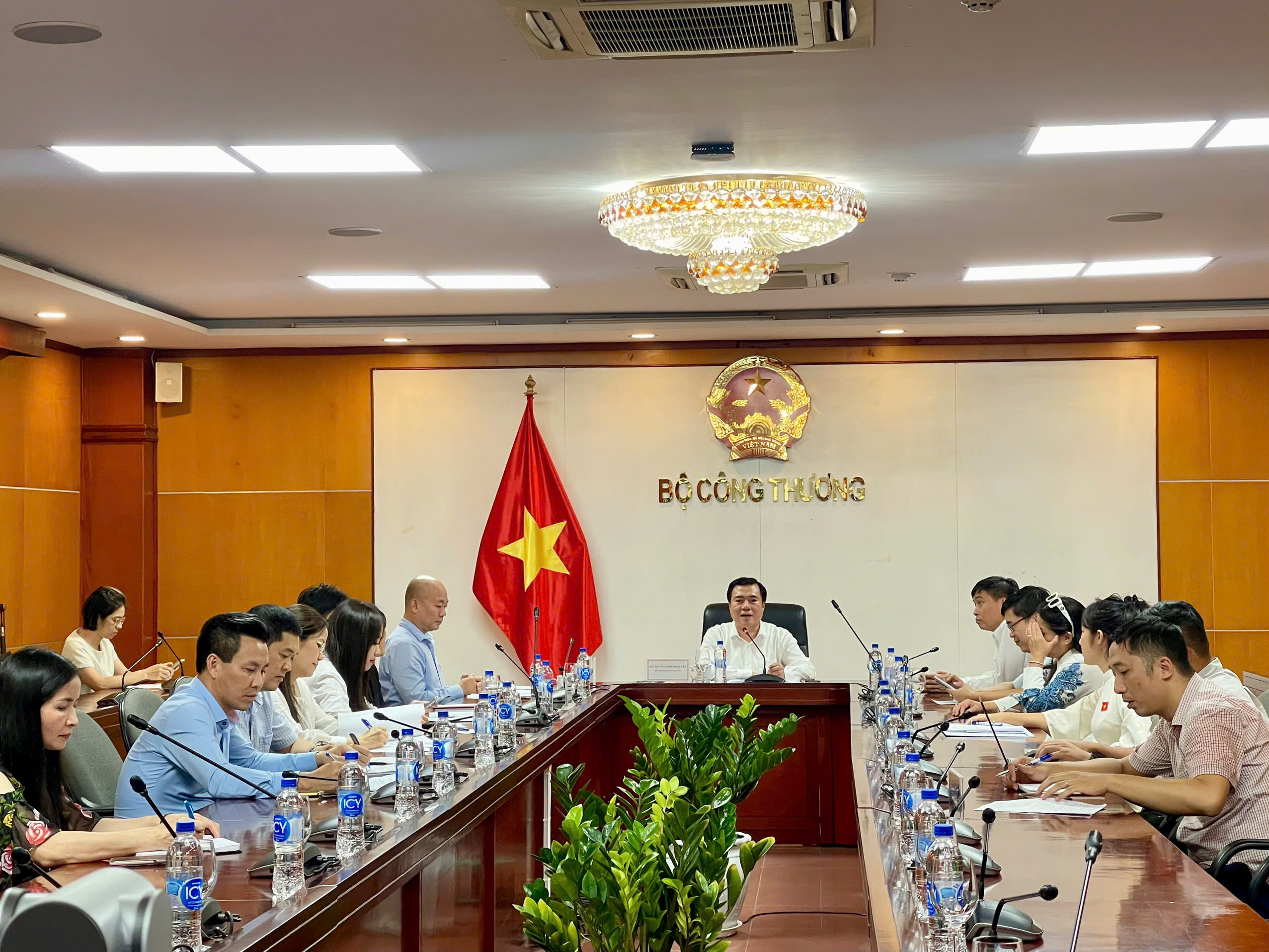 Toàn cảnh Okvip69 Đăng ký cá cược giao ban Xúc tiến thương mại tháng 9/2025 với hệ thống Thương vụ Việt Nam ở nước ngoài.