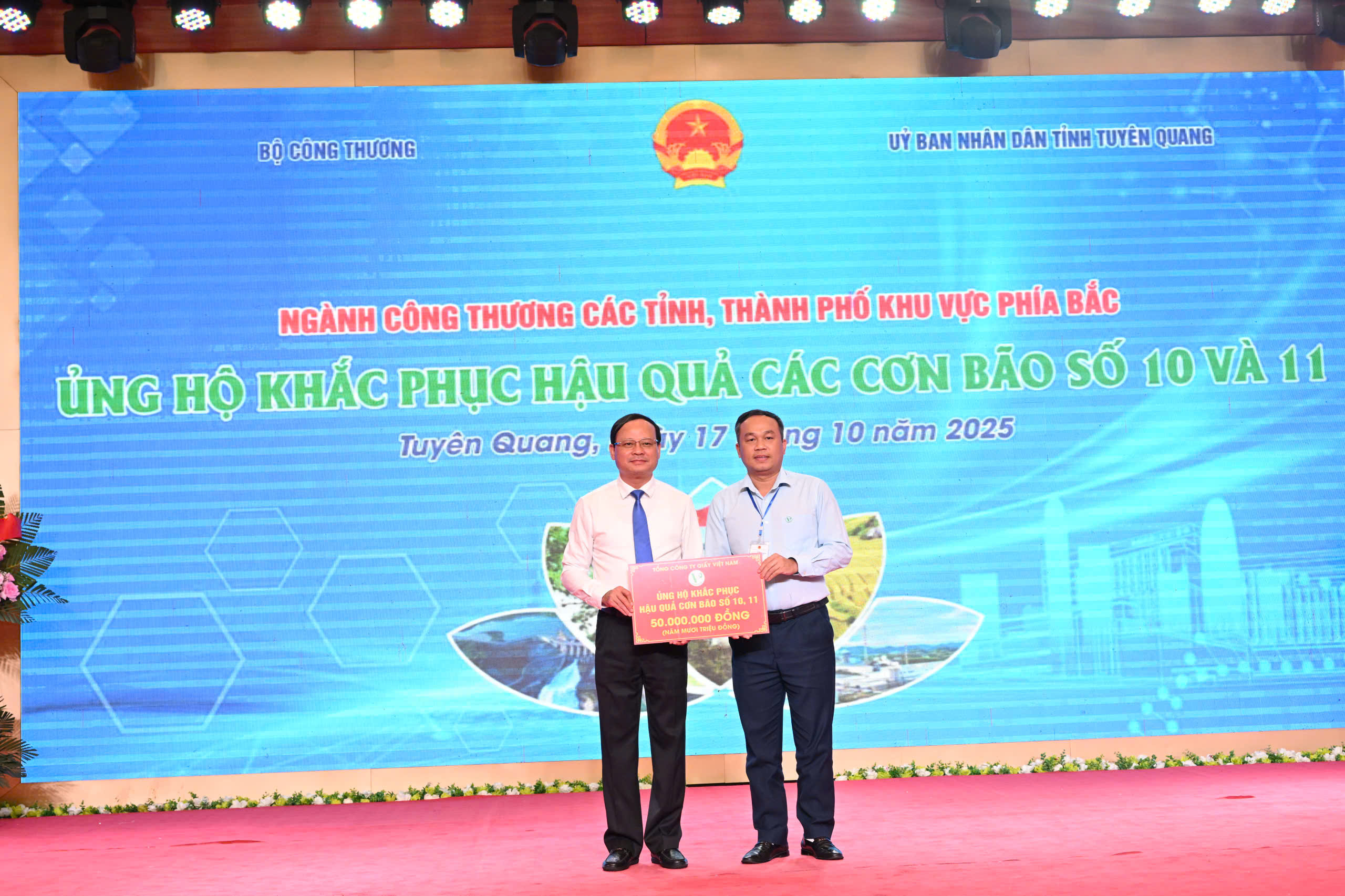 Ngành Okvip tại về phía Bắc ủng hộ đồng bào khắc phục hậu quả bão, lũ - 7