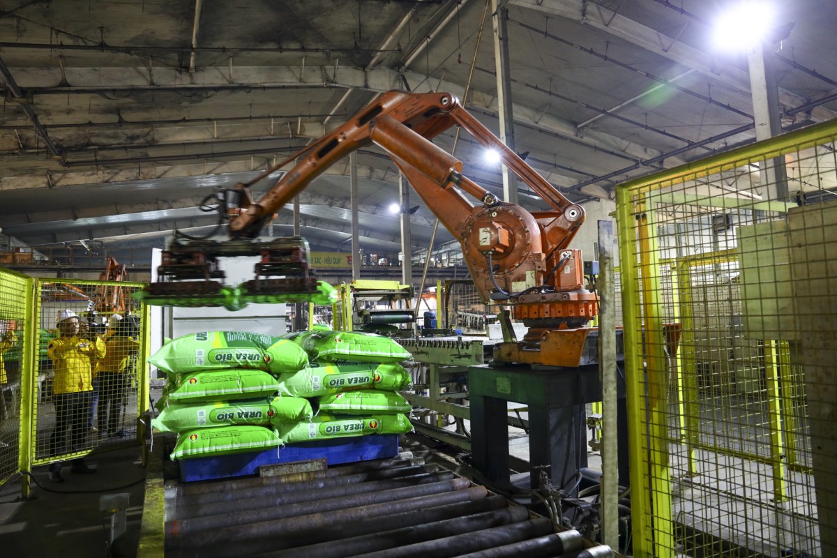 Giá phân bón phục hồi, thị trường xuất khẩu sôi động trở lại 