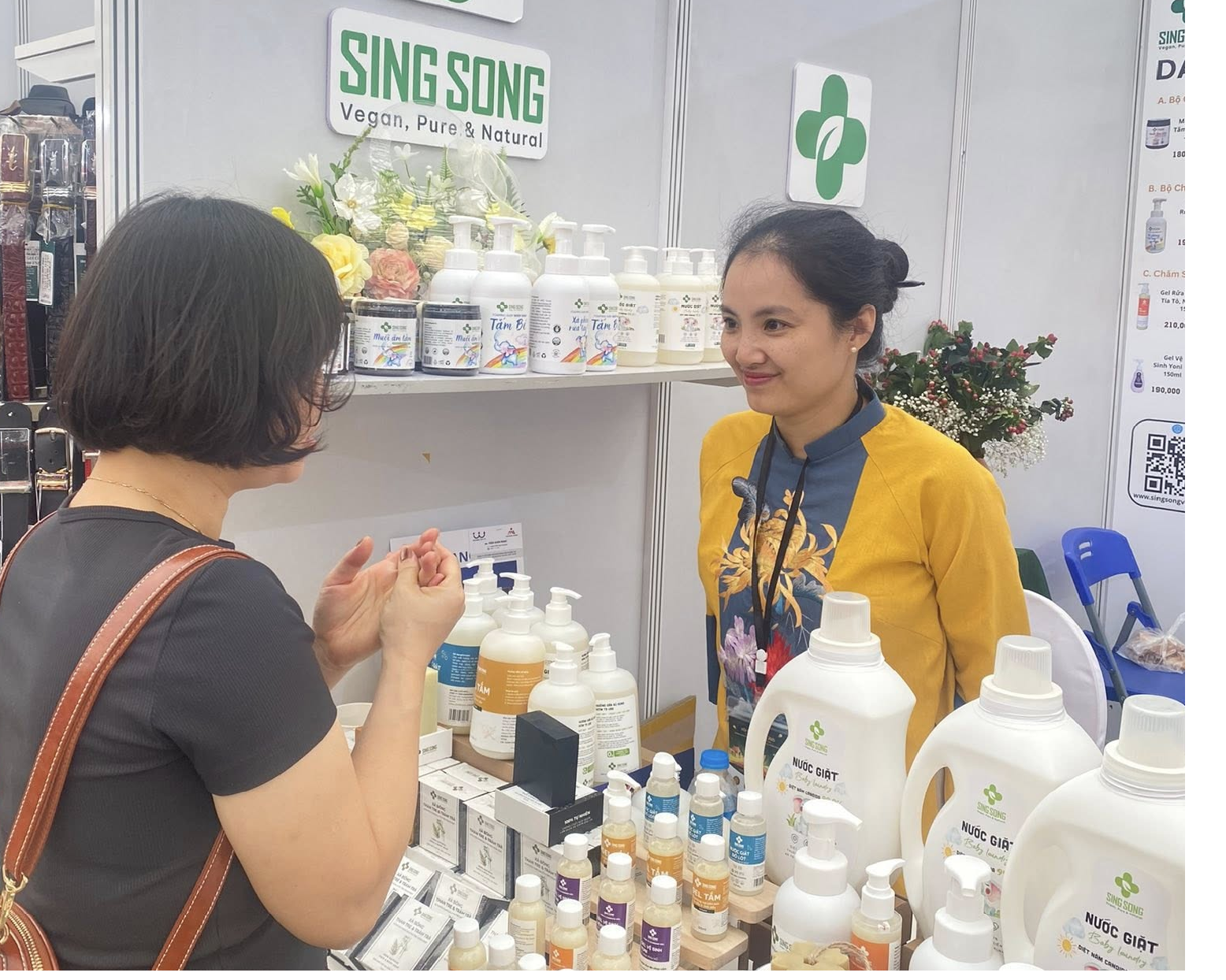 Gian hàng của Công ty TNHH Singsong Vegan tại Hội chợ Mùa Thu 2025