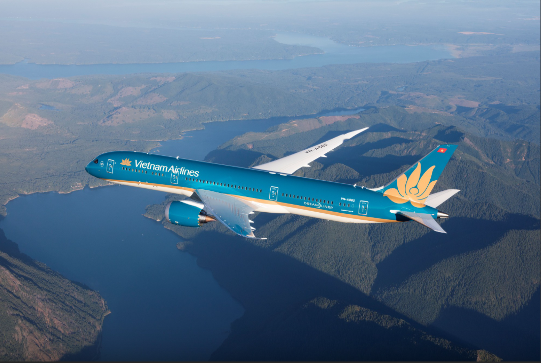 Vietnam Airlines bứt phá mạnh mẽ, khẳng định vị thế tiên phong
