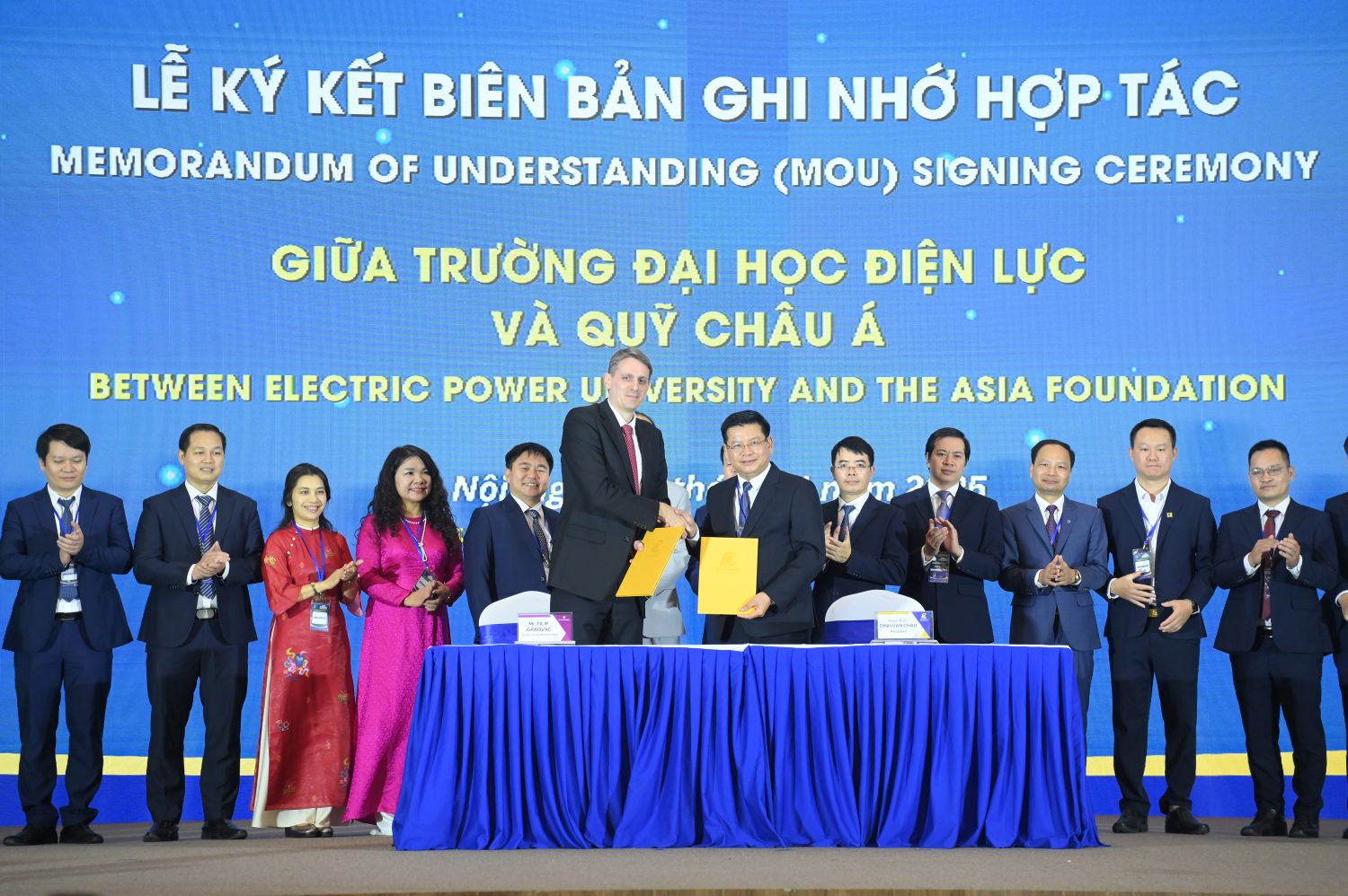 Đào tạo kỹ sư năng lượng cần đi trước thực tiễn