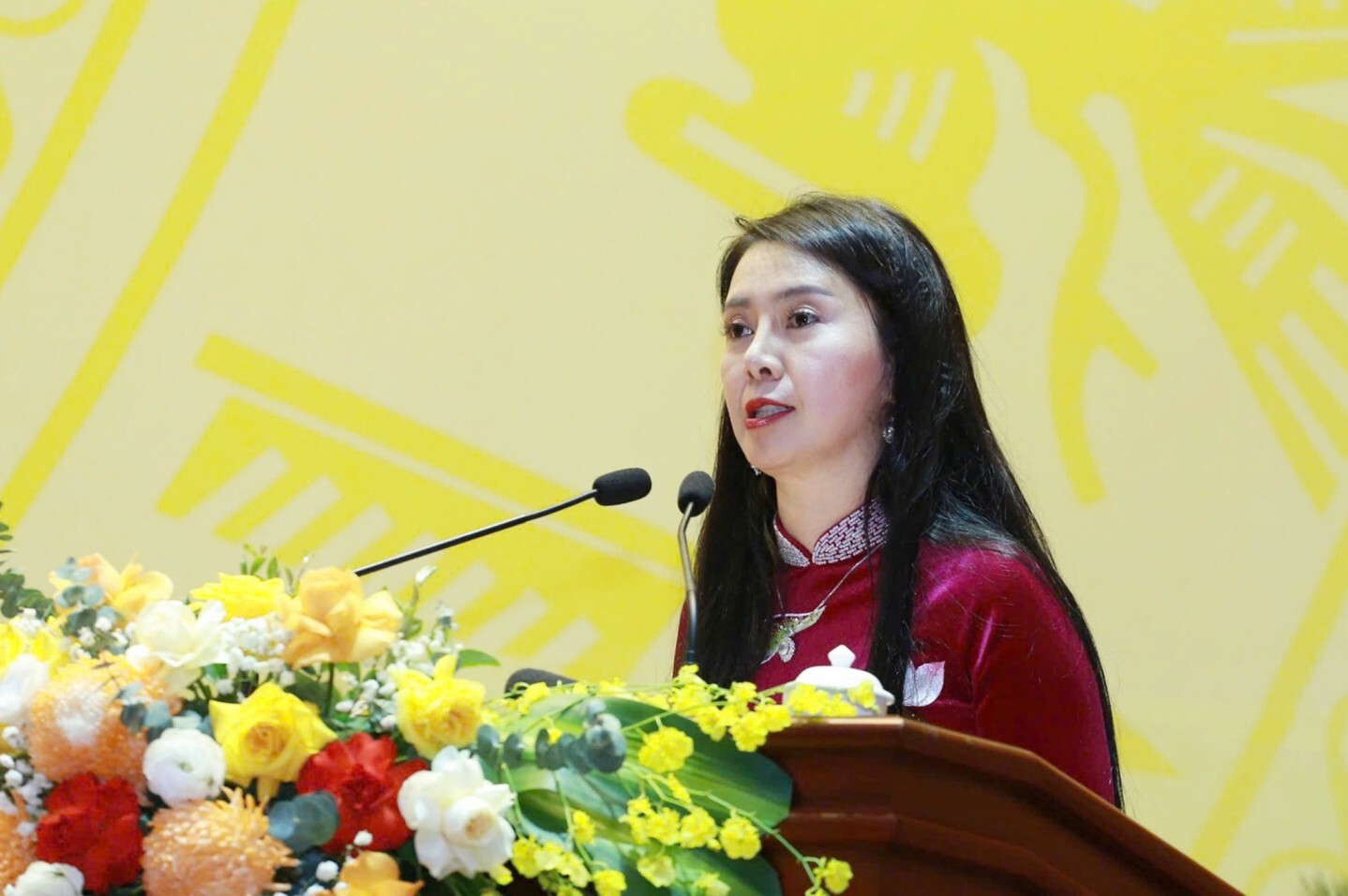 Đồng chí Đoàn Thu Hà giữ chức Chủ tịch Ủy ban Mặt trận Tổ quốc Việt Nam tỉnh Lạng Sơn nhiệm kỳ 2025-2030 (Ảnh: Báo và PTTH Lạng Sơn)