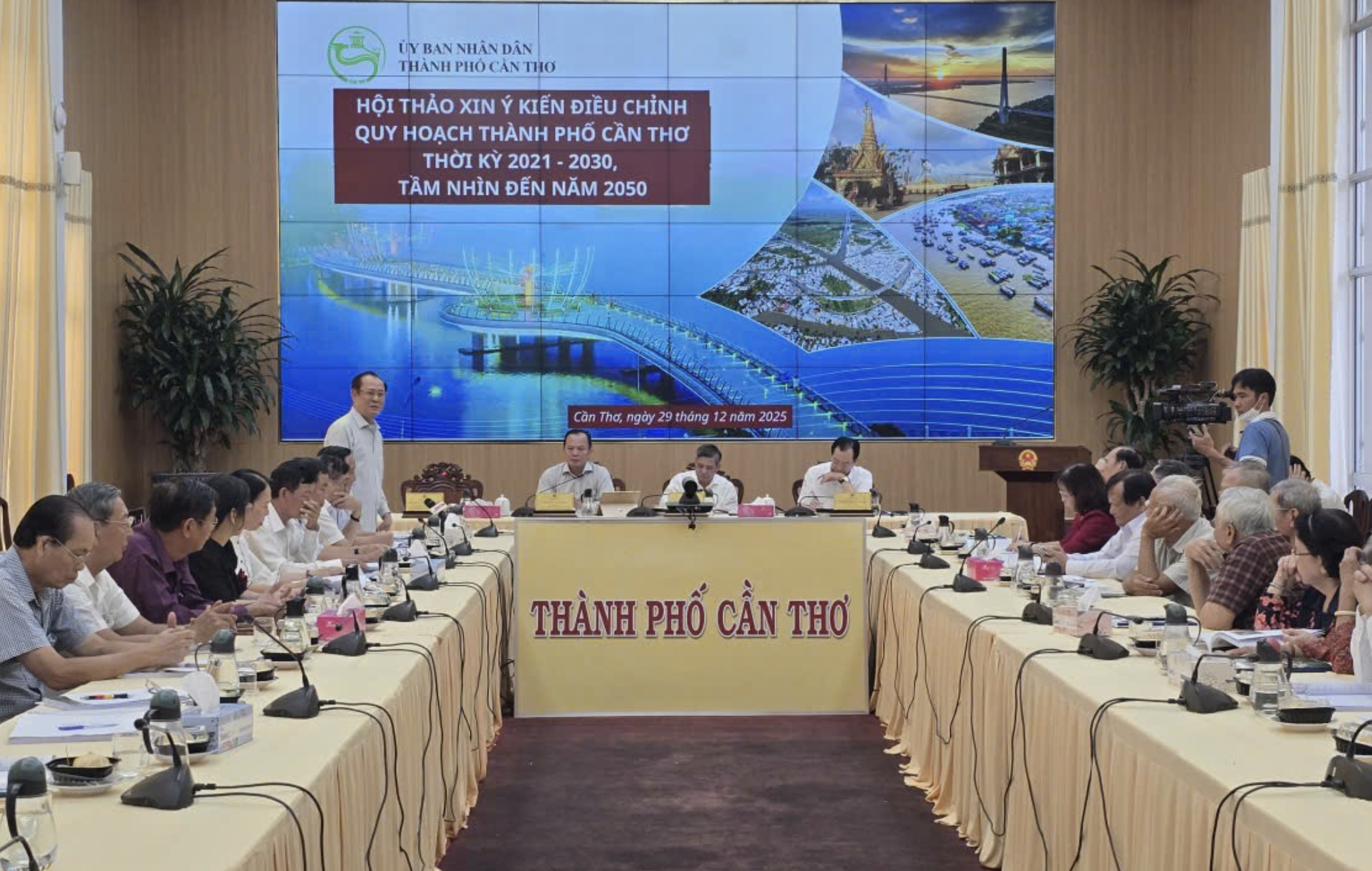 TP. Cần Thơ: Chọn kịch bản tăng trưởng để xứng tầm trung tâm vùng