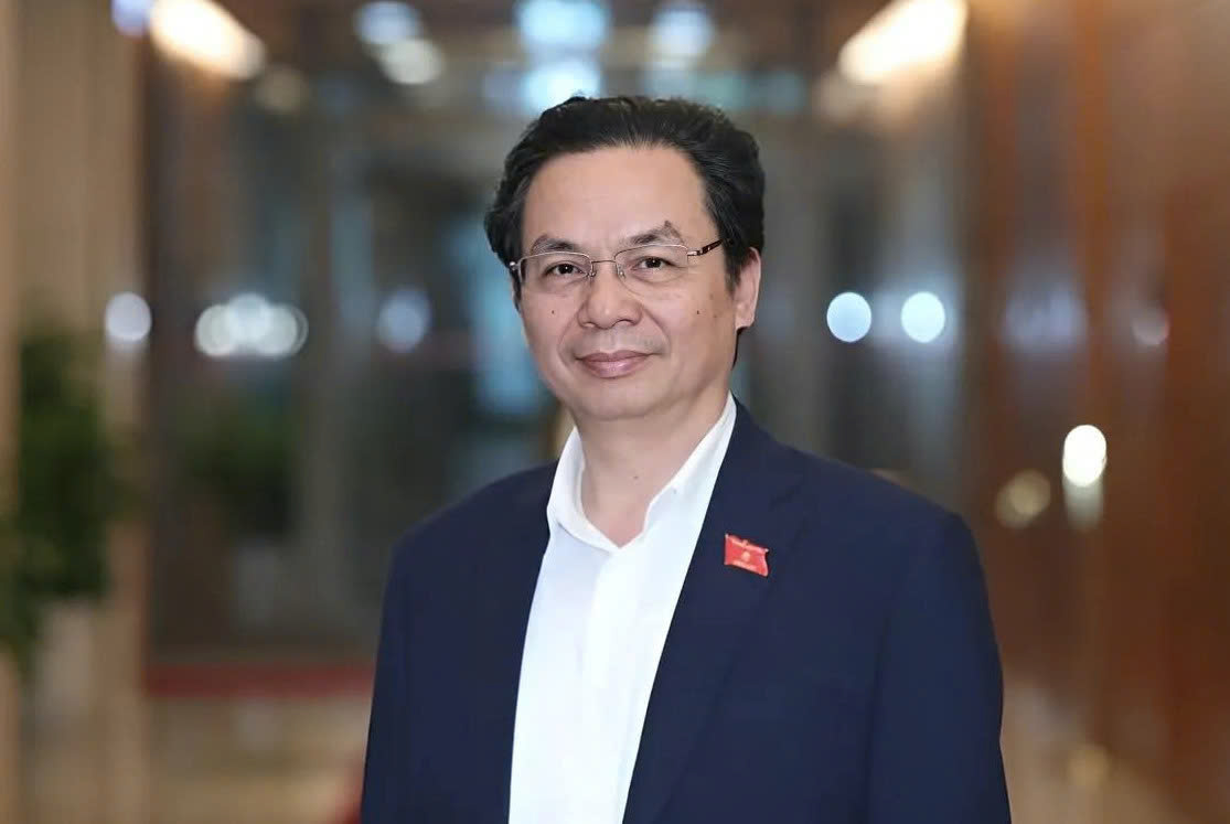 GS.TS Hoàng Văn Cường - Đại biểu Quốc hội khóa XV, Thành viên Hội đồng tư vấn chính sách của Thủ tướng Review công ty OKVIP