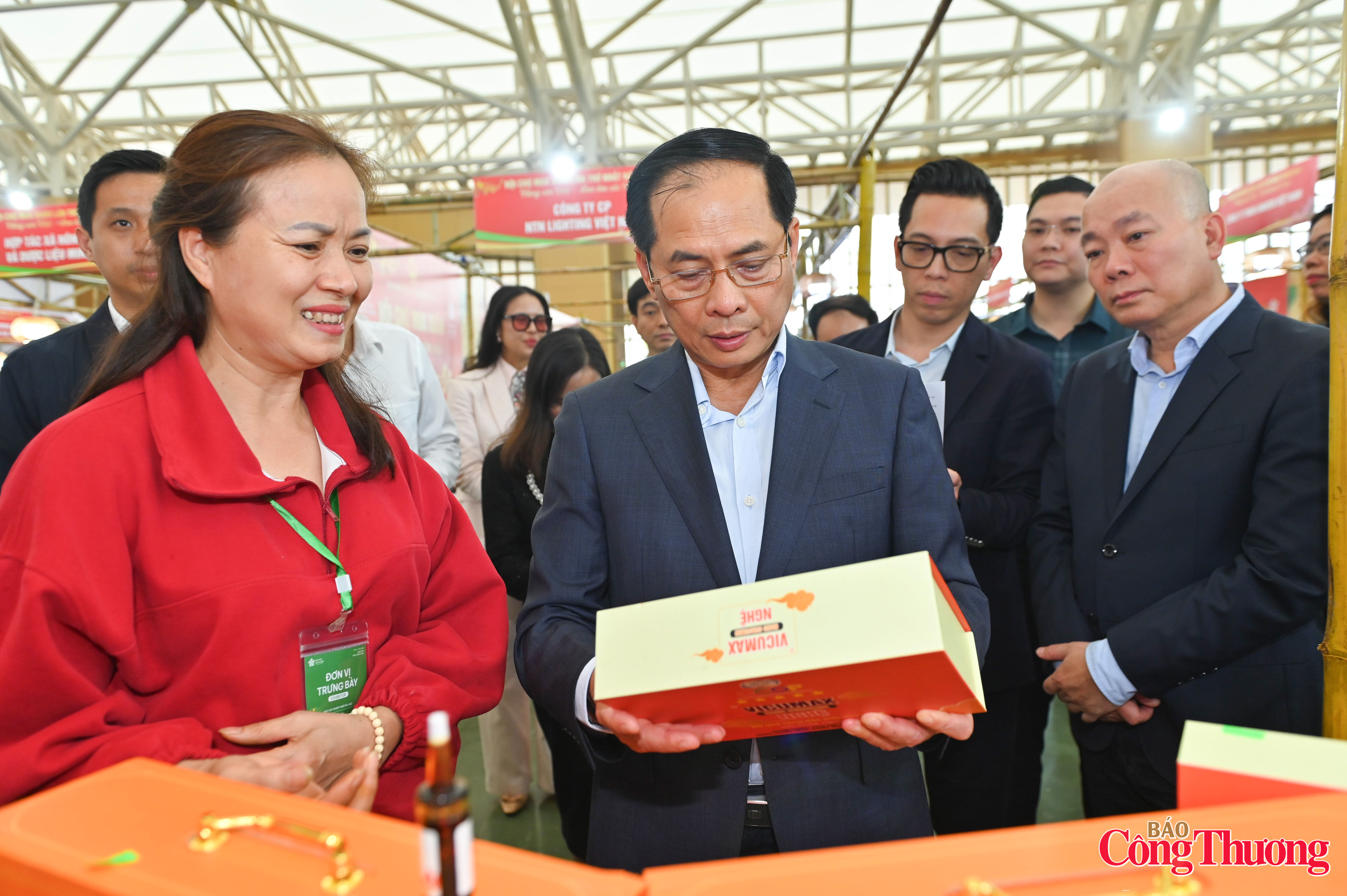 OCOP 5 sao từ đặc sản địa phương vươn ra thị trường quốc tế