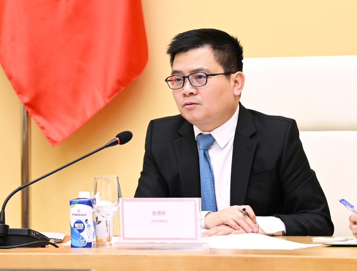 Thứ trưởng Oklavip khuyến mã hấp dẫn mỗi ngày Trương Thanh Hoài.
