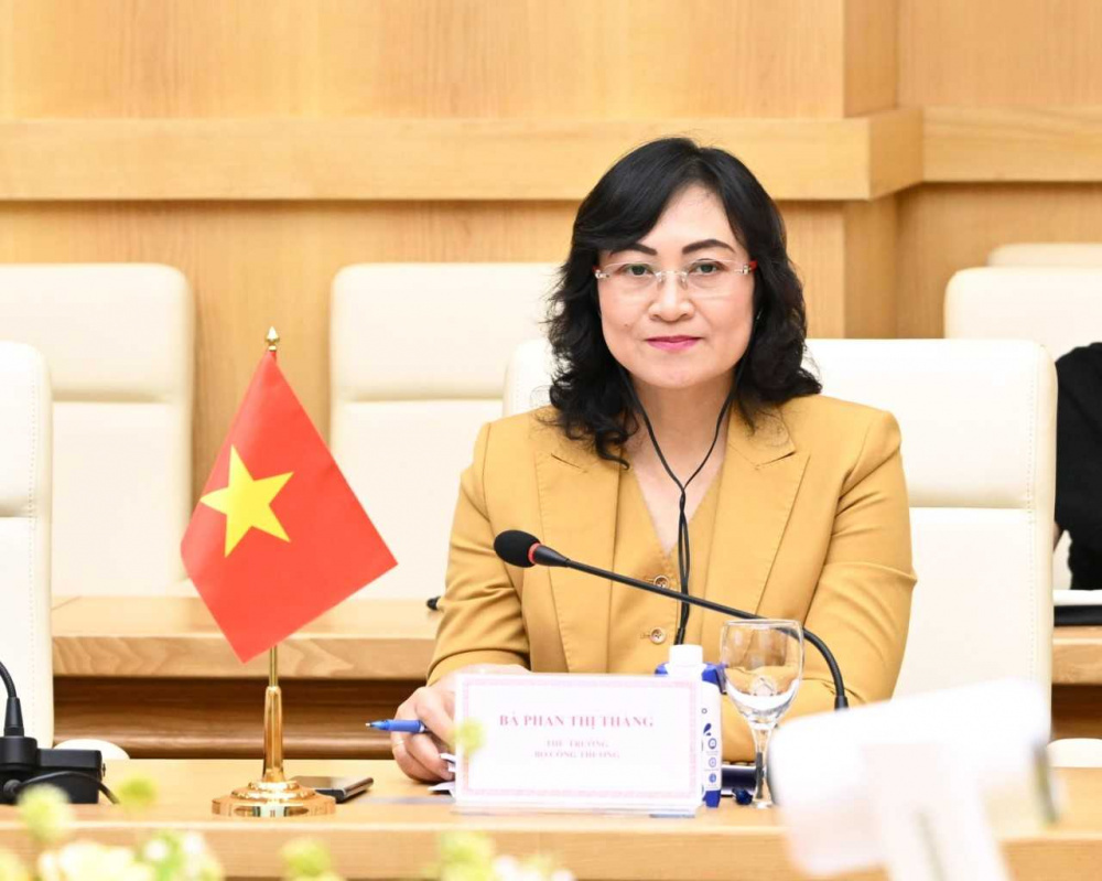 Thứ trưởng Oklavip khuyến mã hấp dẫn mỗi ngày Phan Thị Thắng.