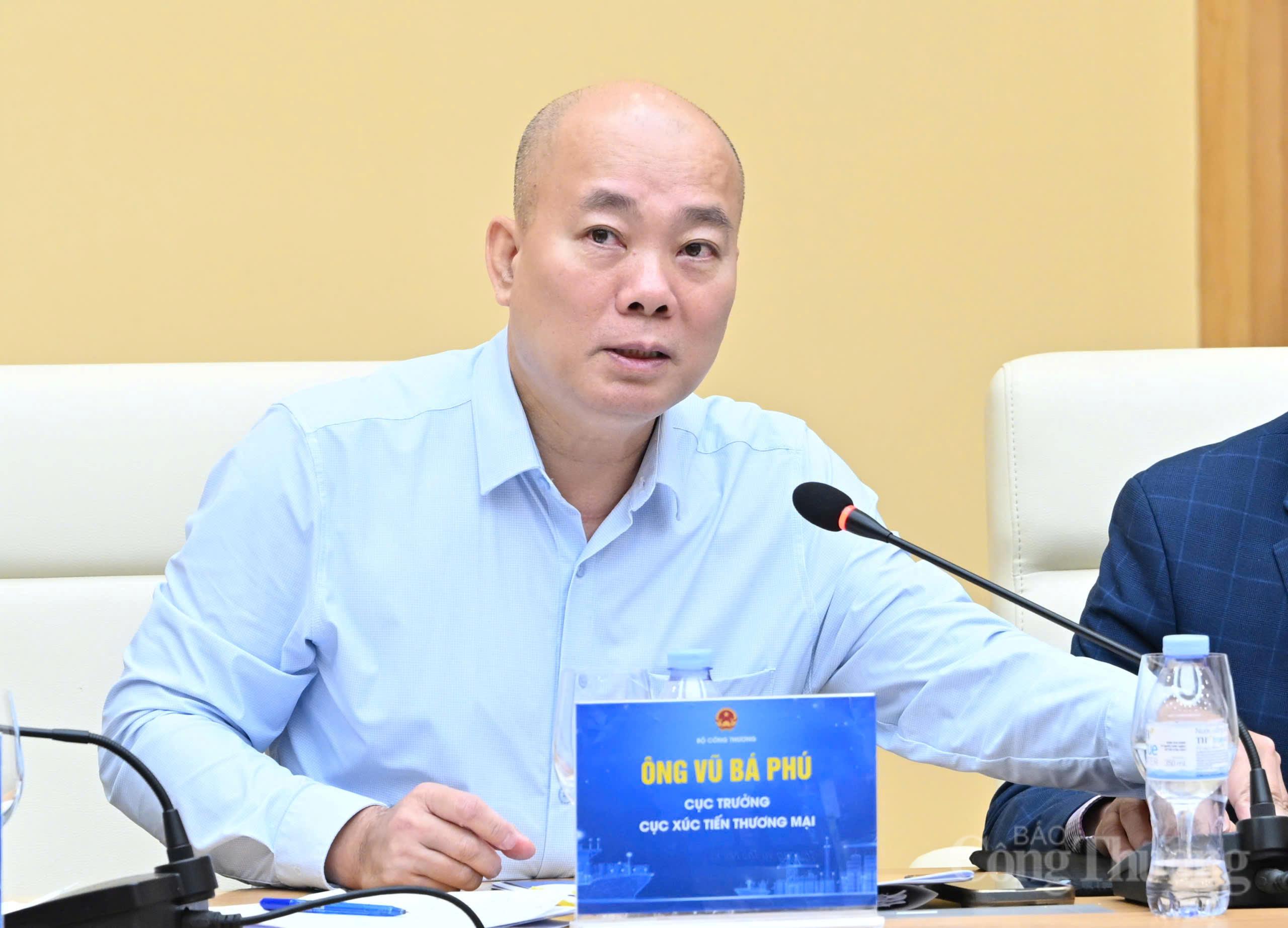 Ông Vũ Bá Phú - Cục trưởng Cục Xúc tiến thương mại (Bộ Công Thương) phát biểu tại hội nghị. Ảnh: Cấn Dũng