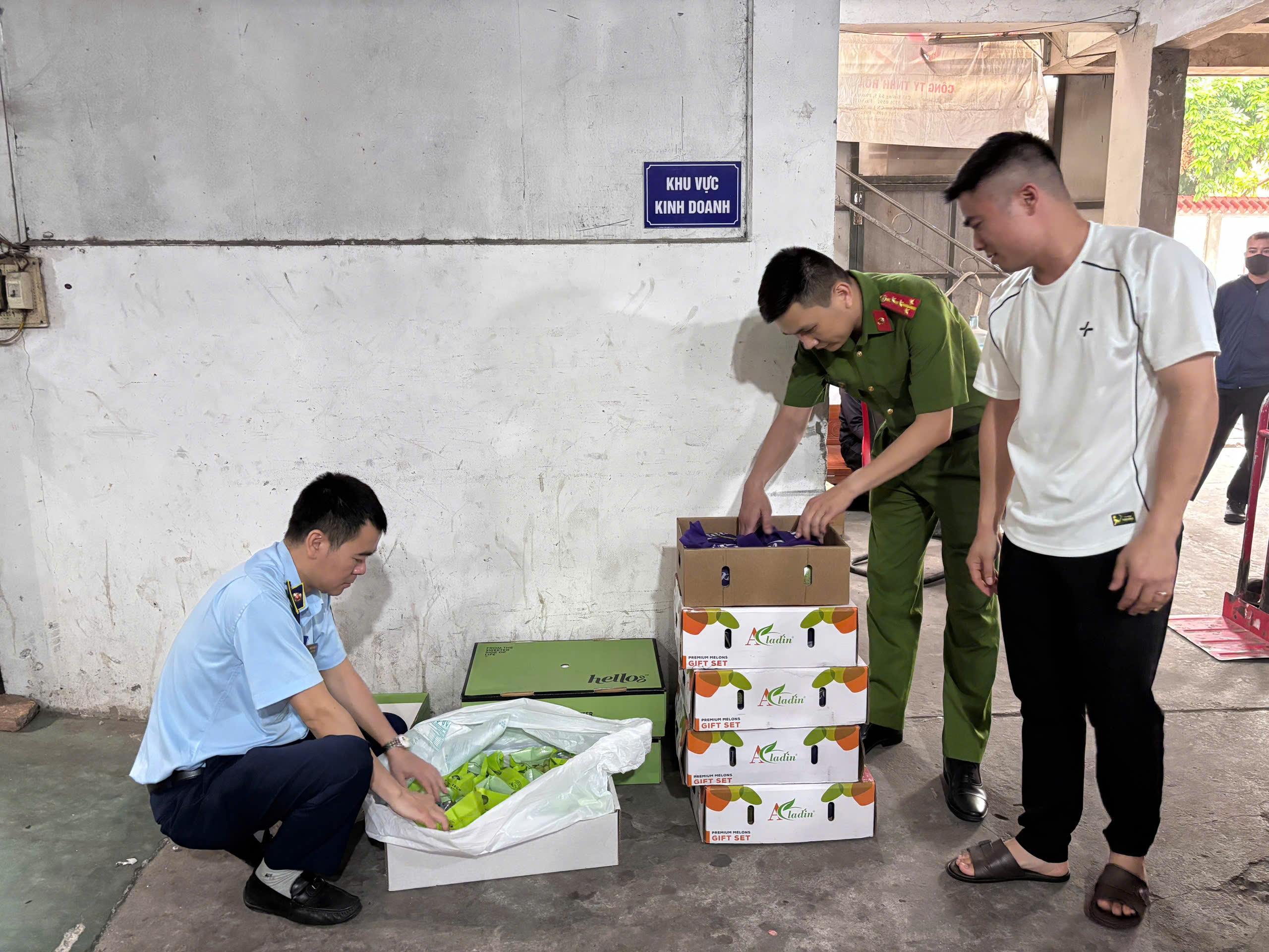 Quản lý thị trường Hà Nội  quyết liệt ngăn chặn Okivip Nổ Hũ, Bắn Cá, Thể Thao, Game Bài bẩn