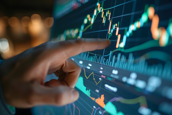 Dự báo thị trường chứng khoán tháng 5: Nhiều tín hiệu tích cực
