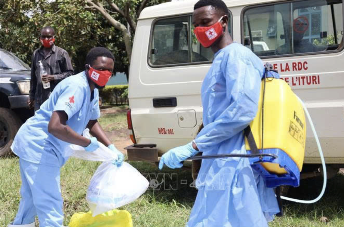 Dịch Ebola diễn biến phức tạp, Bộ Y tế phát cảnh báo khẩn